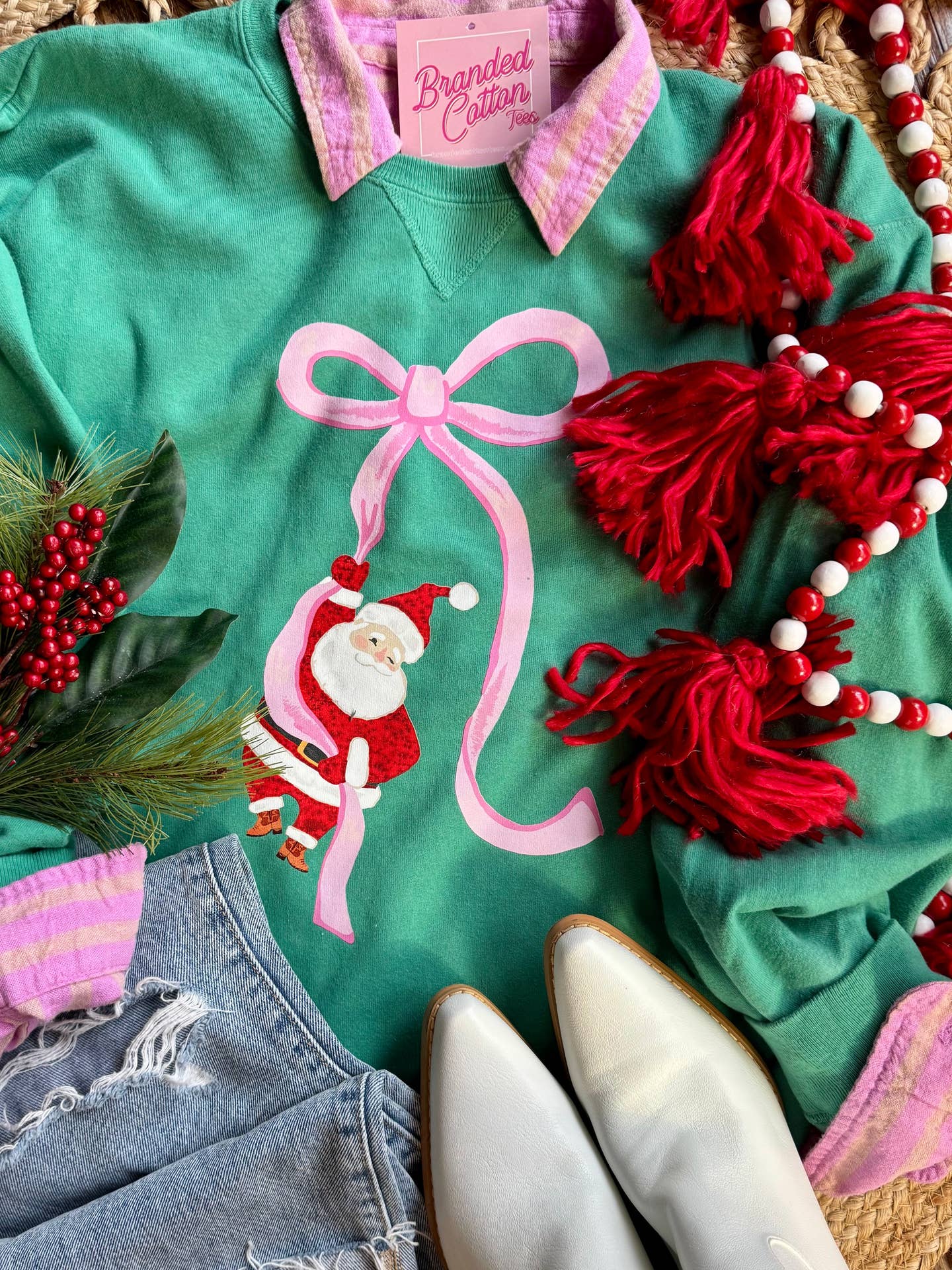 Bow Hanging Santa Tee